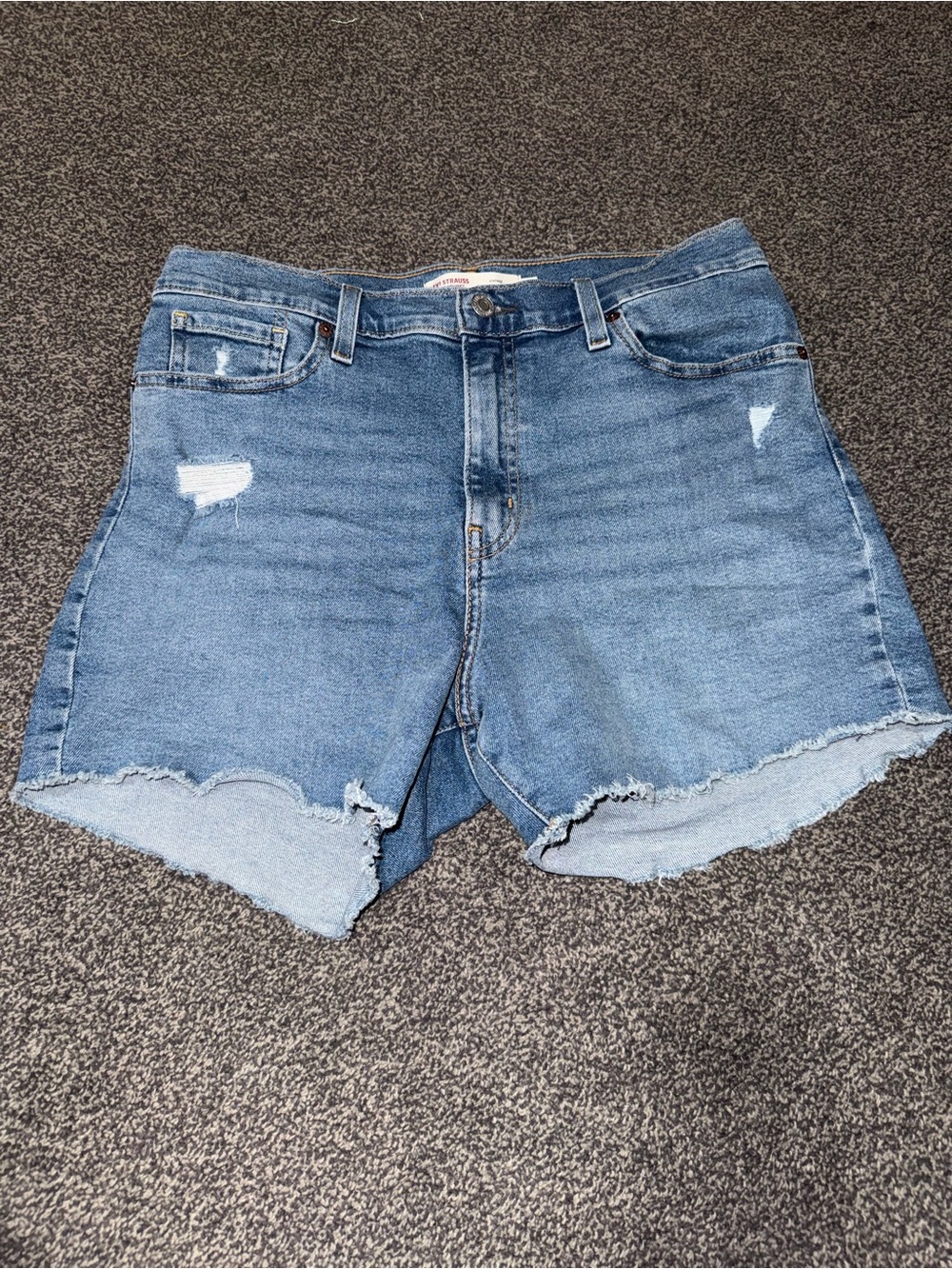 Levi Strauss Signature Women’s Vintage Original Shorts Size 6 Distressed Denim